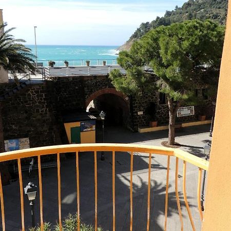 Апартаменти La Porta Delle 5 Terre Trilocali Бонассола Екстер'єр фото